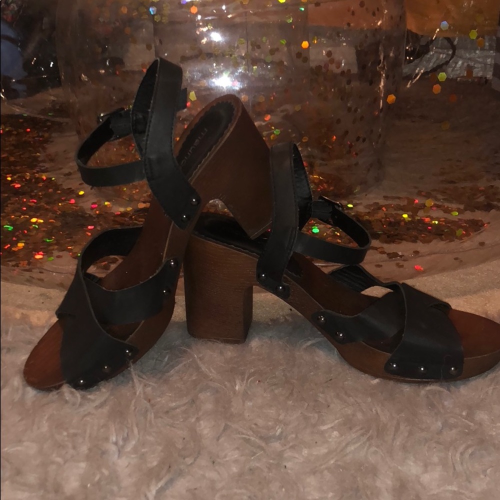 Summer Heels
